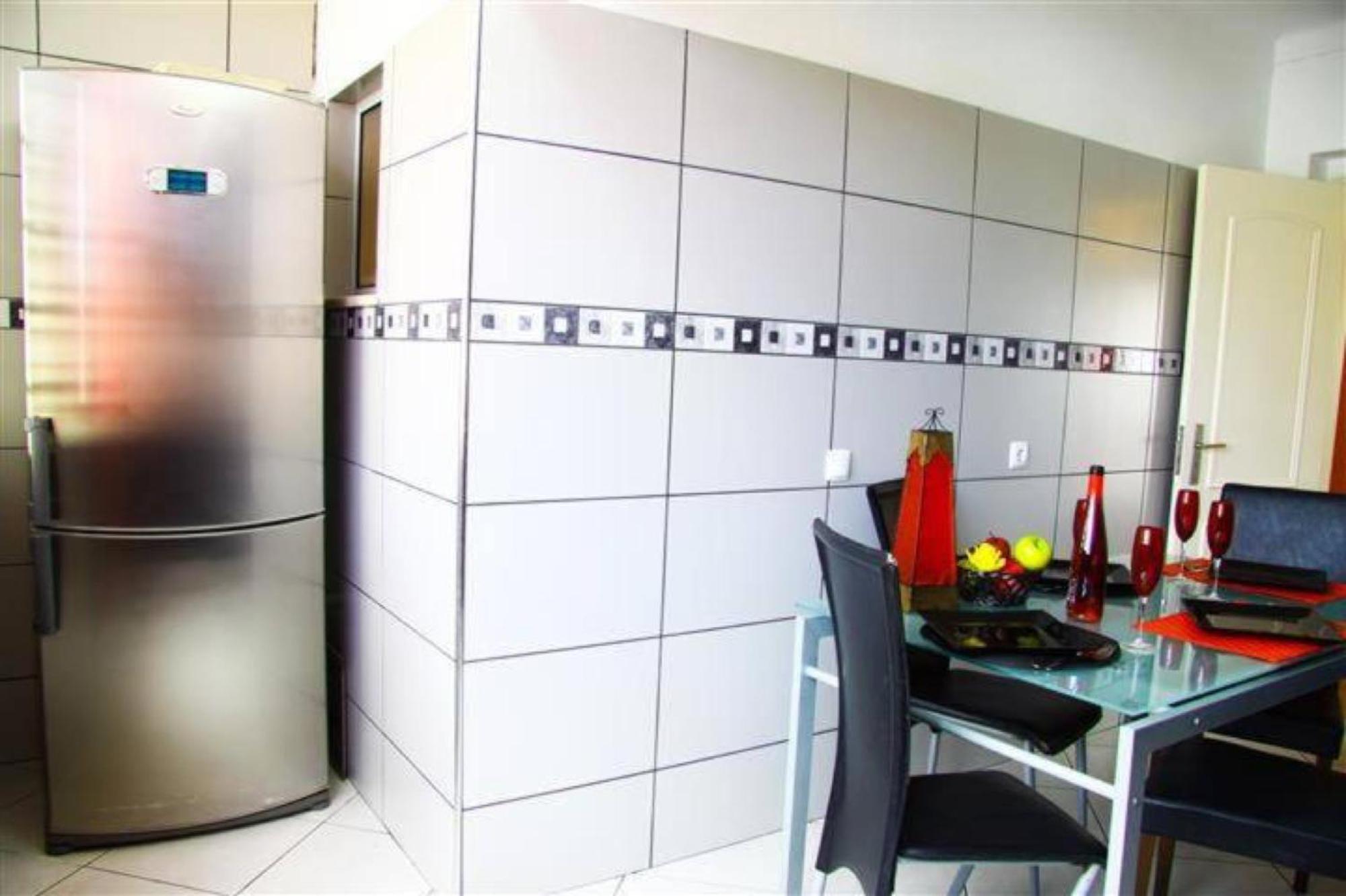 Fernandes Apartment Карвоейру Екстер'єр фото